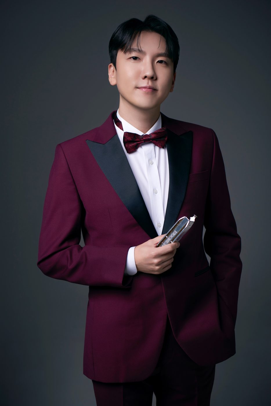 이윤석